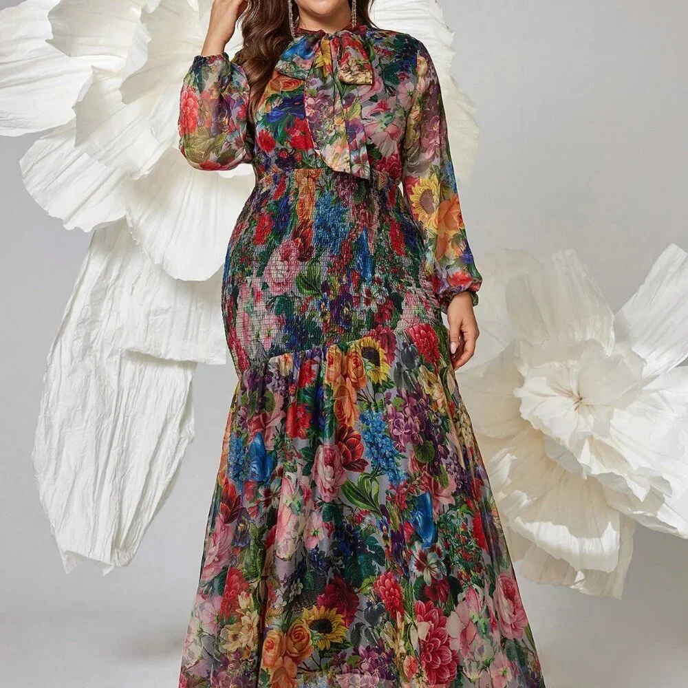 Multicolor Elegant Women's Plus Size Floral V-Neck Lantern Sleeve Maxi Dress - Picture 1 of 6